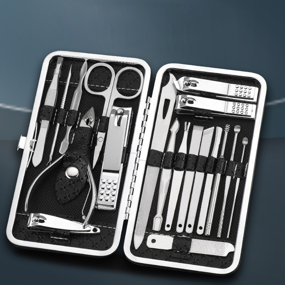 19-delige nagelknipperset van  - Men'S Grooming Fingernails recensie en prijs